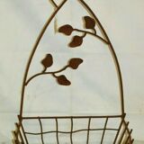 Iron wall planter