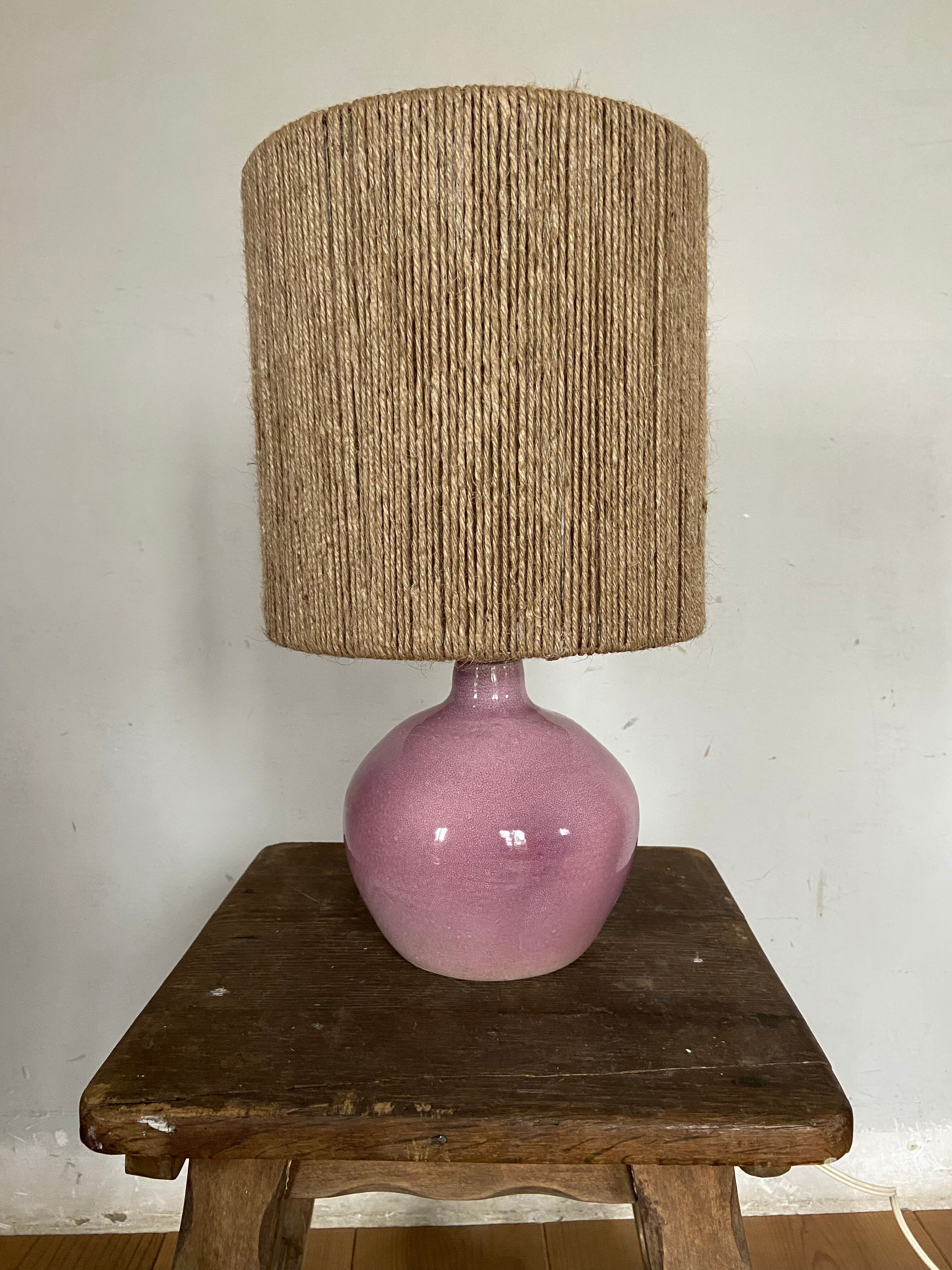 Vintage lamp in pink stoneware and rope years 60-70