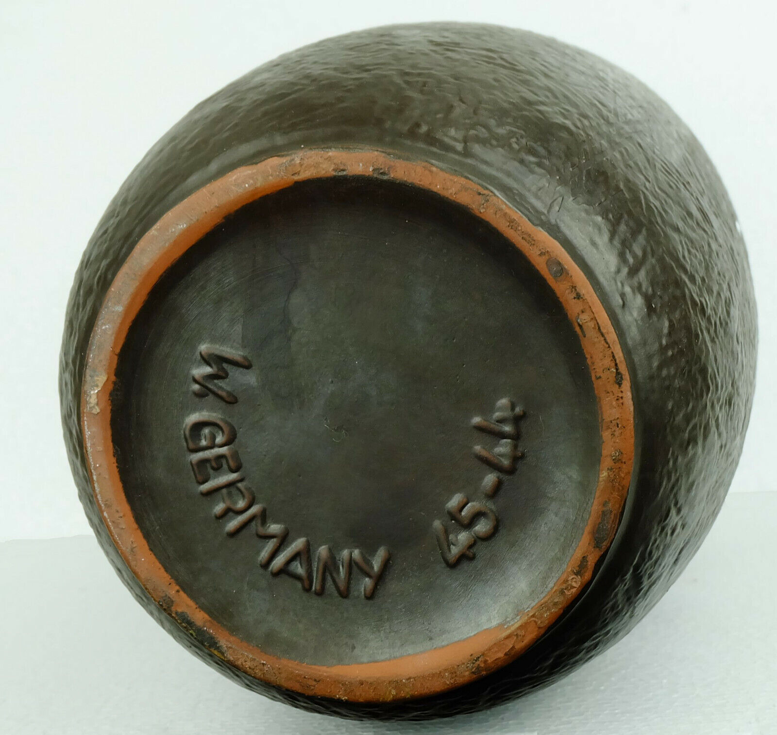 Carstens vase floorvase relief pattern and crane motif model 45-44