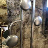 Wall-mounted cloakroom coat racks