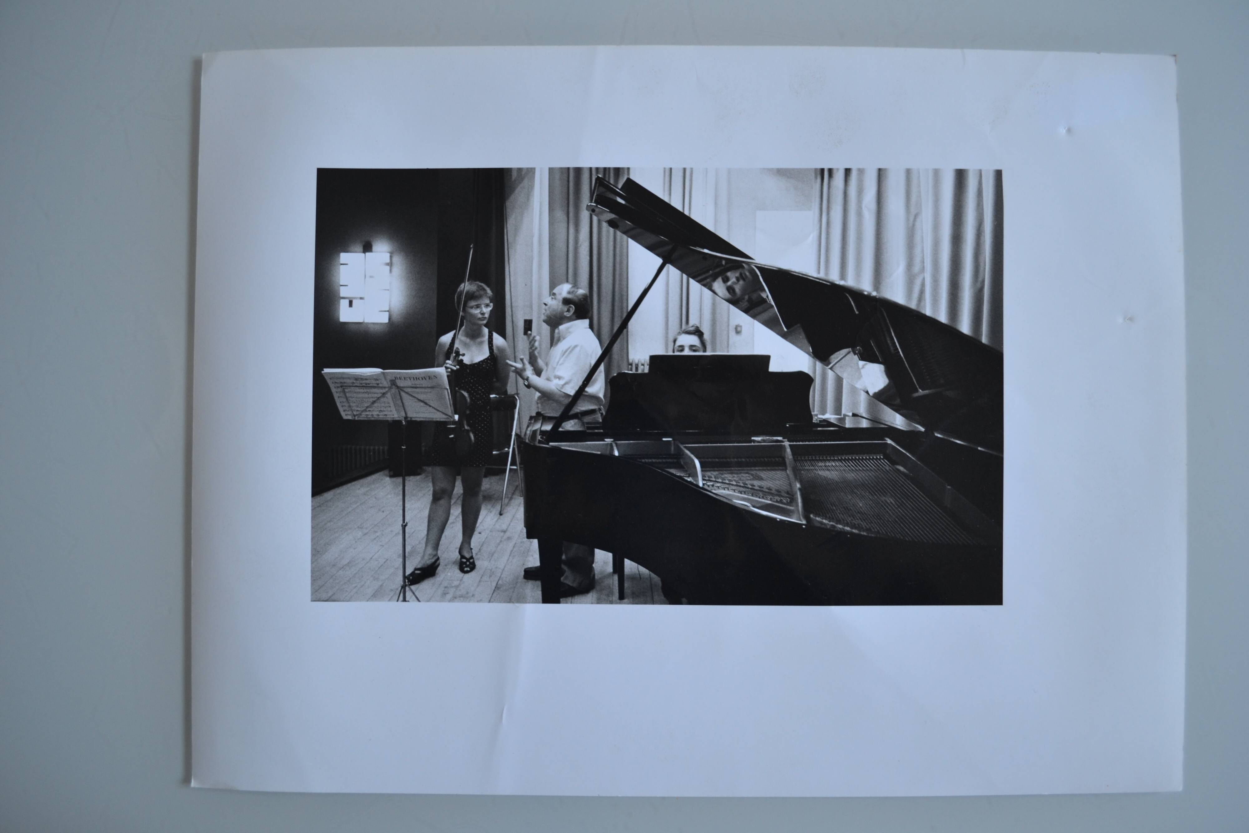 " Piano violon " photo anonyme noir & blanc originale