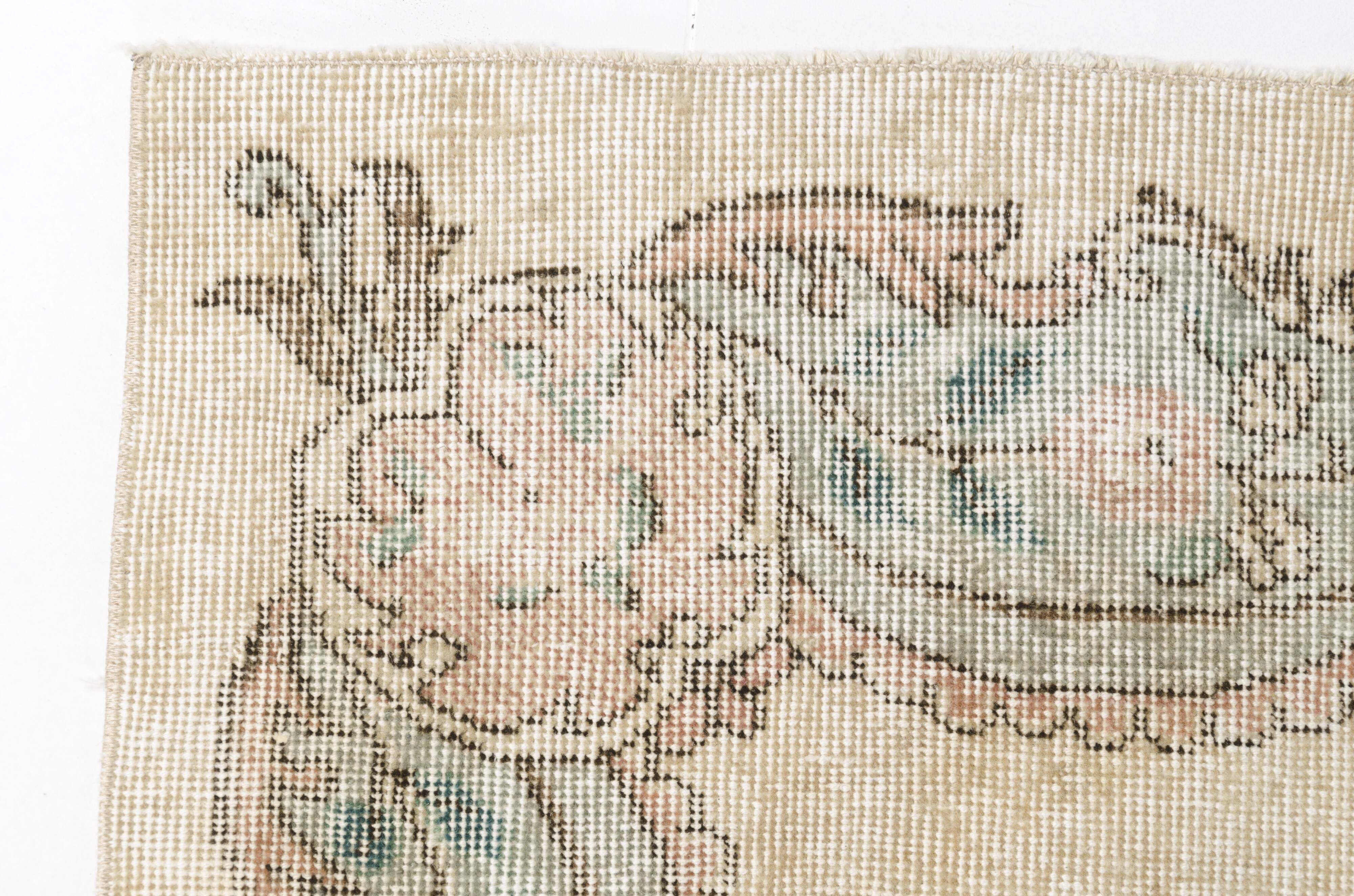 Geometric Oushak Floral Carpet