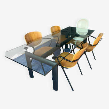 Table Le Corbusier