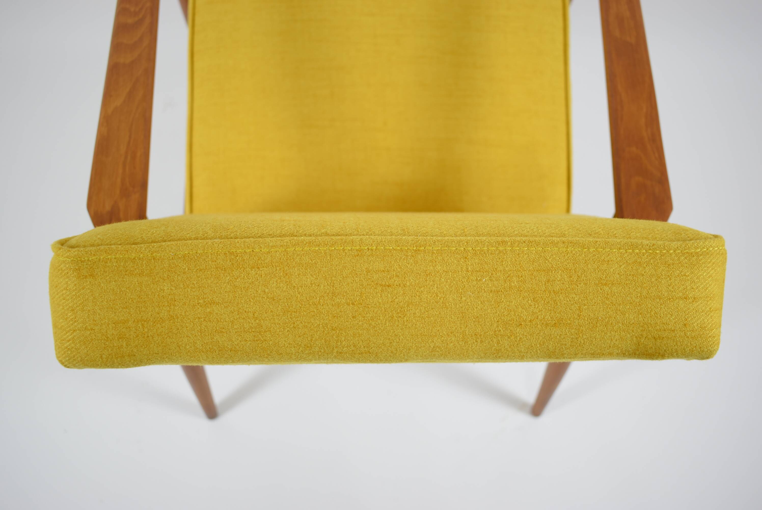 Fauteuil, années 70, couleur jaune