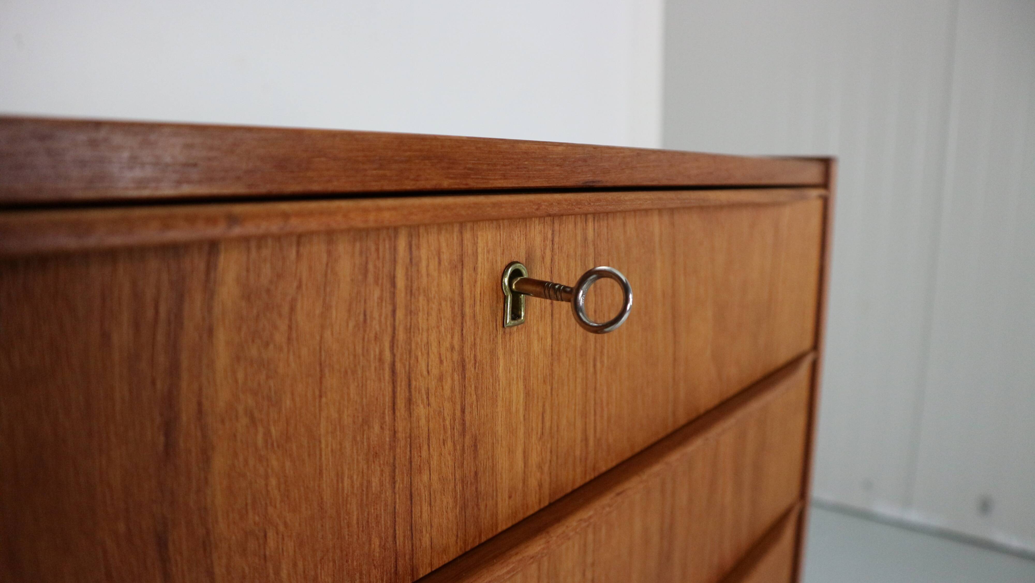 Mid-Century Modern Danish Chest of Eight Drawers, Tallboy in Teak, Denmark, 1960