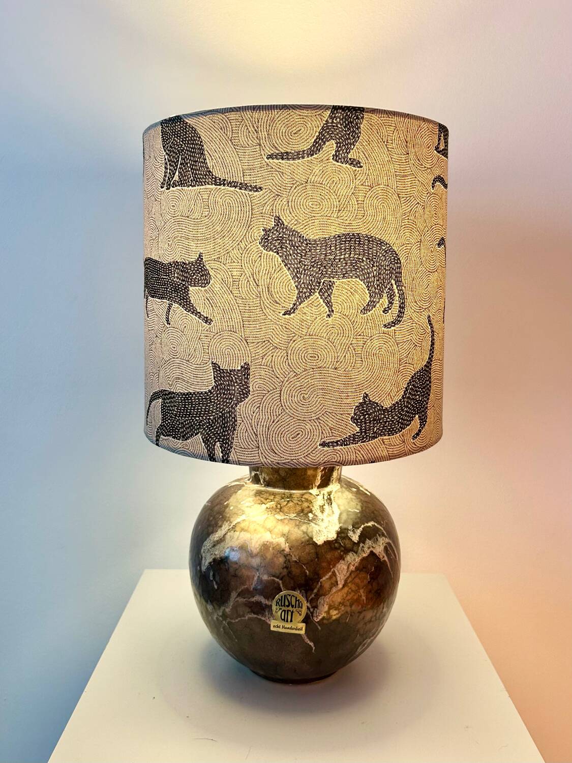 Lampe de table charmante pour les amoureux des chats - nouvellement assemblée