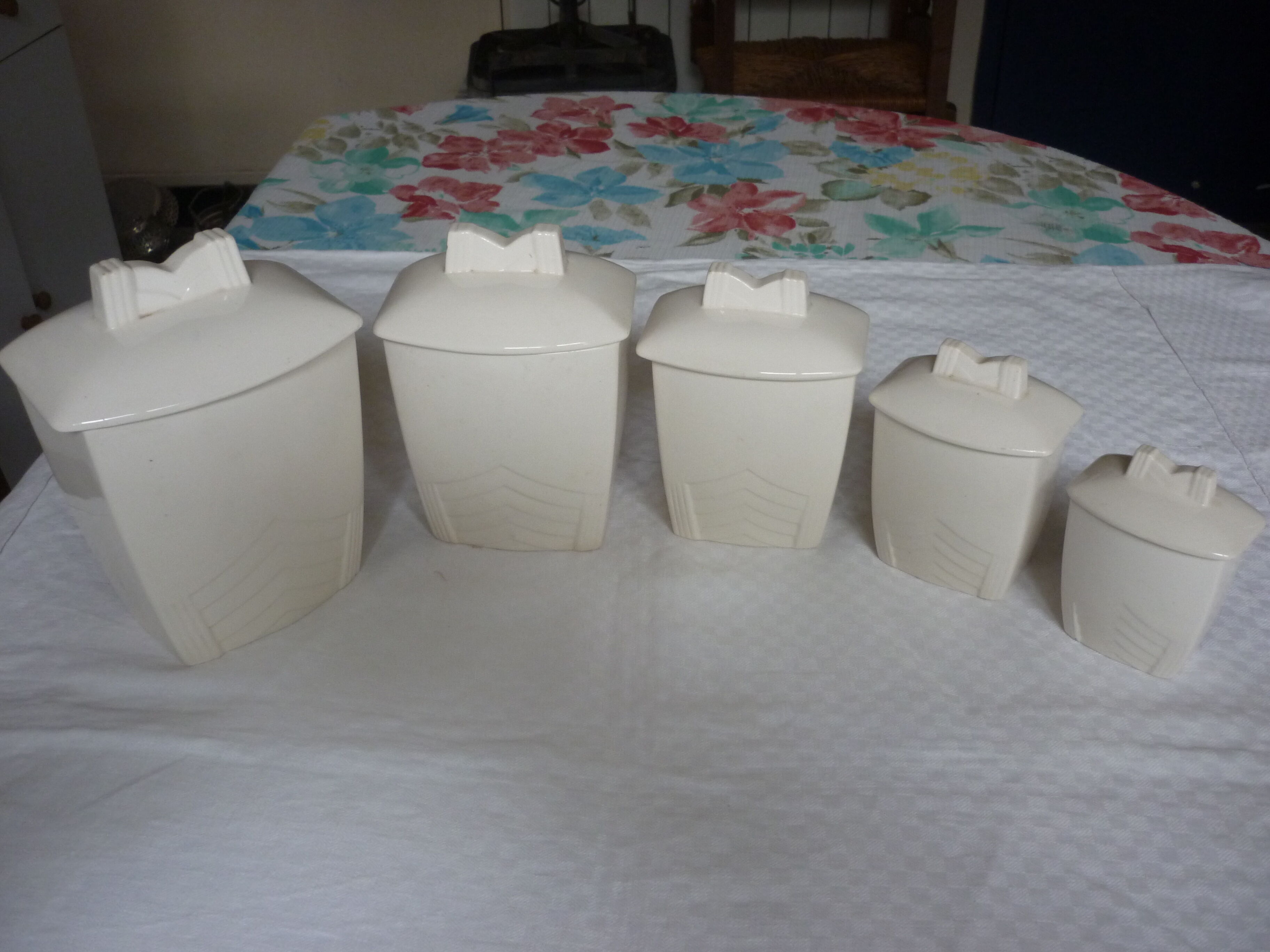 5 pots a porcelain epices of badonviller