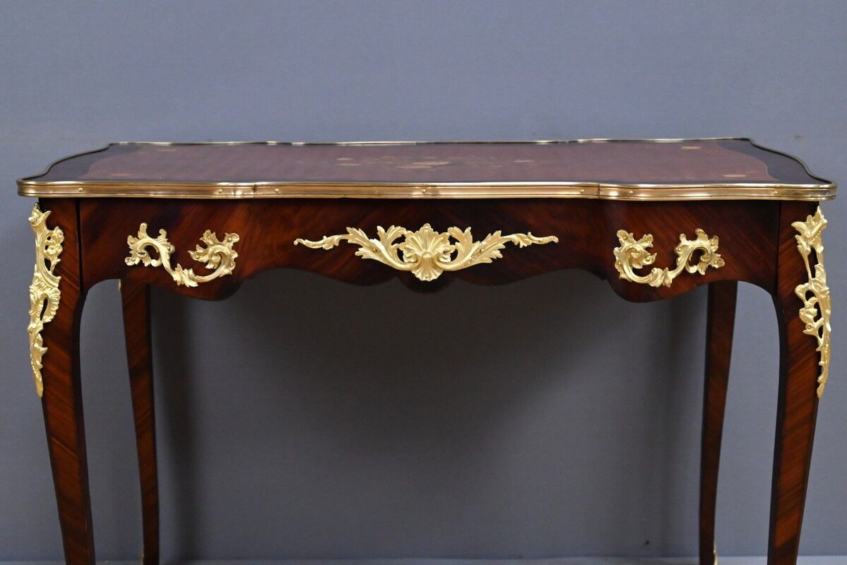 Rosewood, mahogany, and rosewood desk-table, Louis XV style – early 20th century.