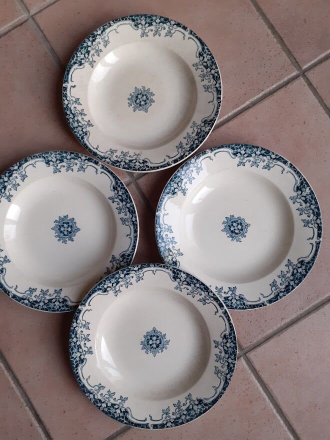 Faience plate from Emile Bourgeois depot