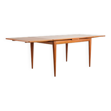 Extendable table model 12 in teak by Niels O. Møller, Denmark, 1960s