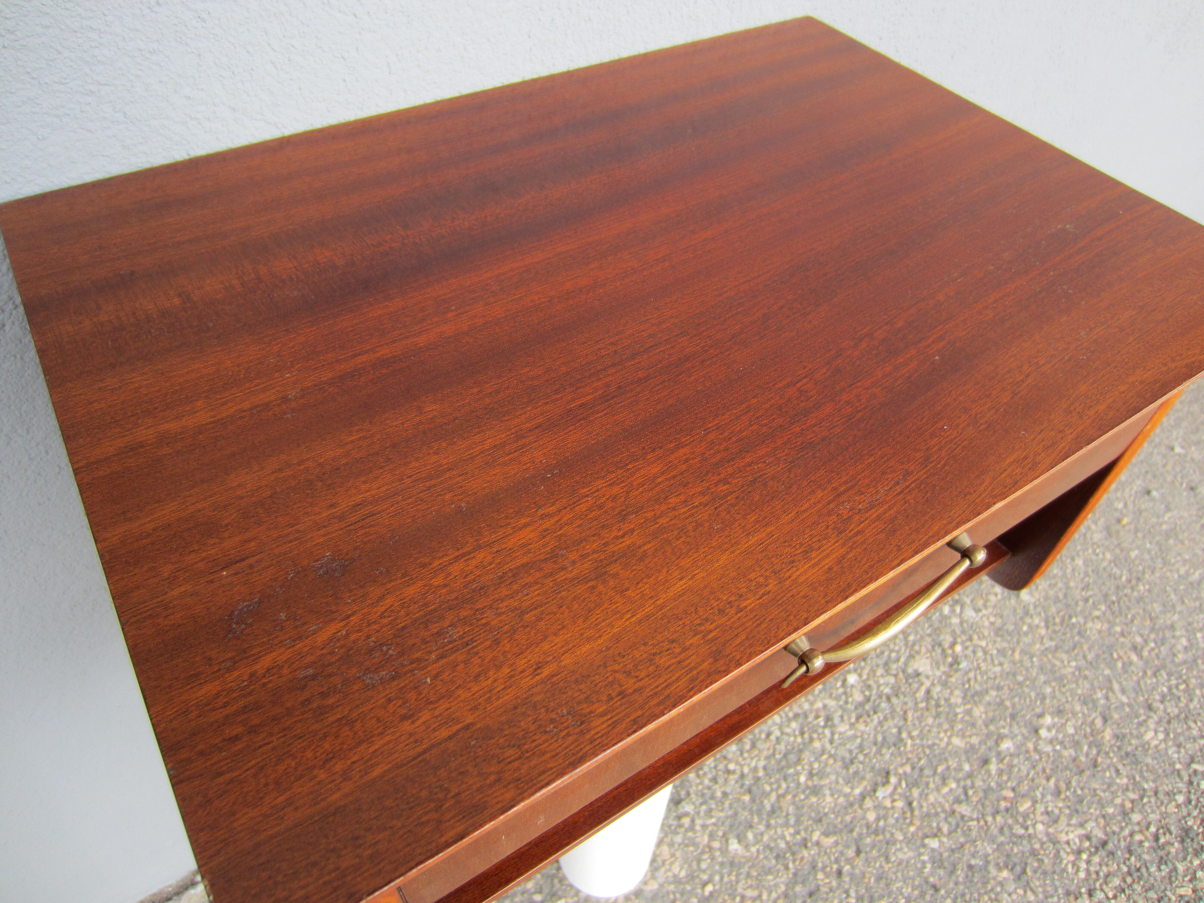 Tablette murale scandinave