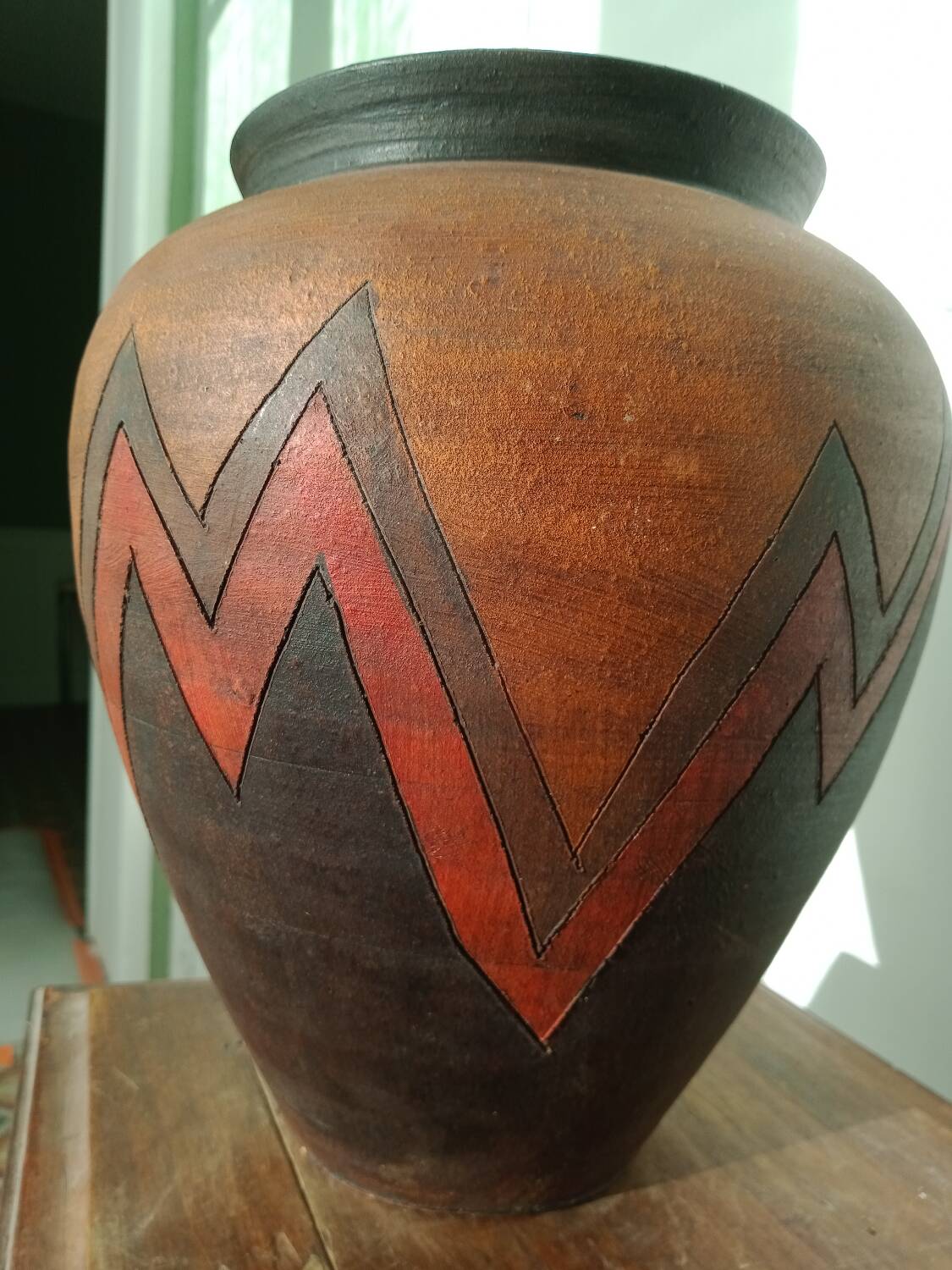 Geometric pottery vase