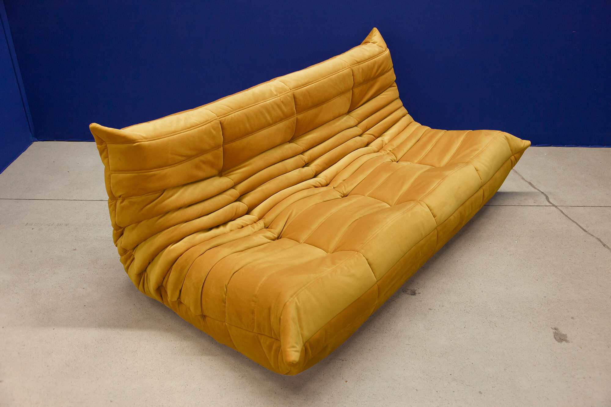 Sofa set "Togo" model designed by Michel Ducaroy 1973