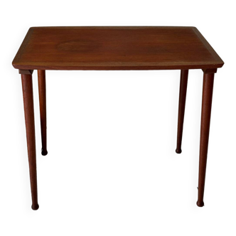 Scandinavian table