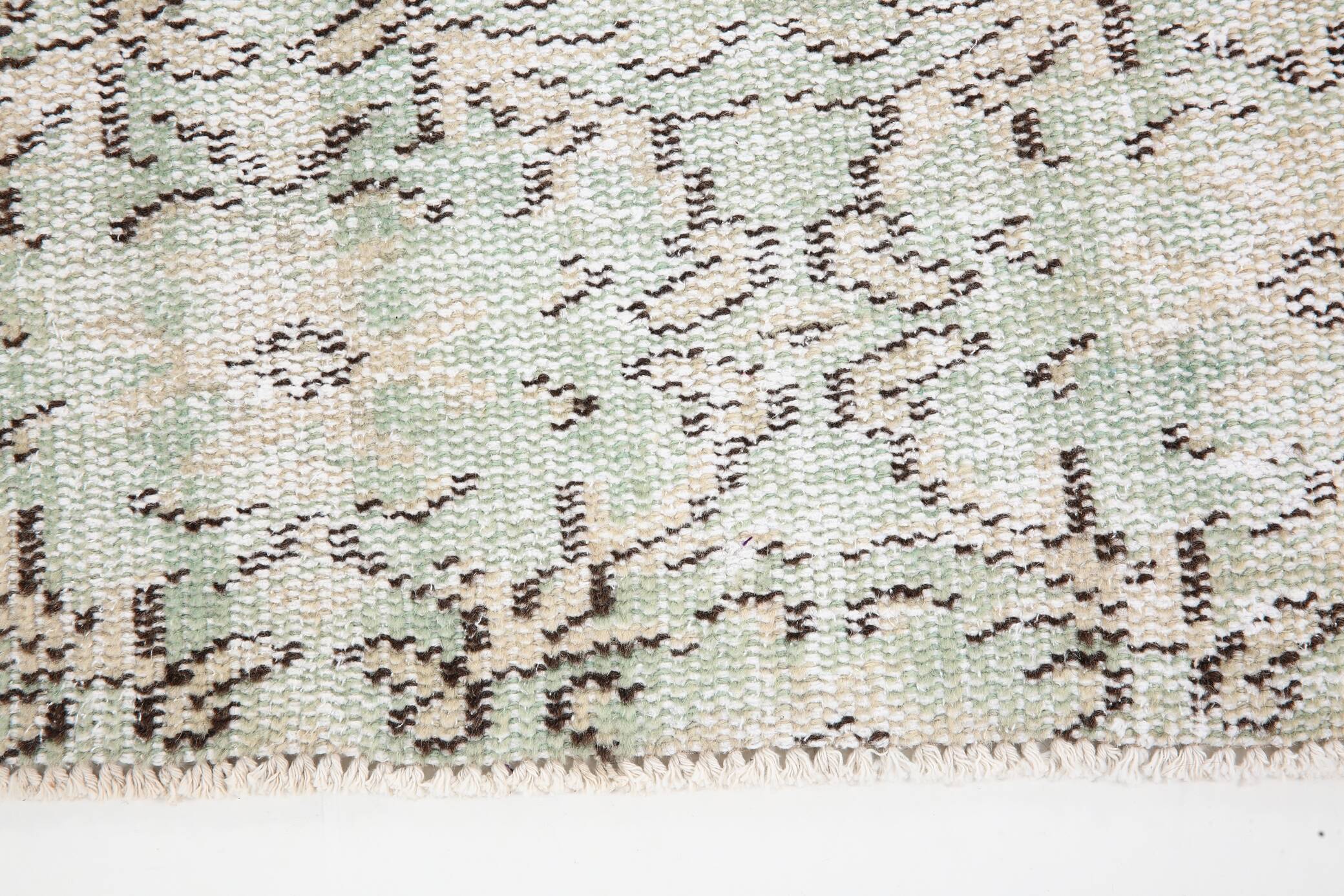 3x9 Shades Of Light Green & Black Vintage Runner Rug, 81x275Cm