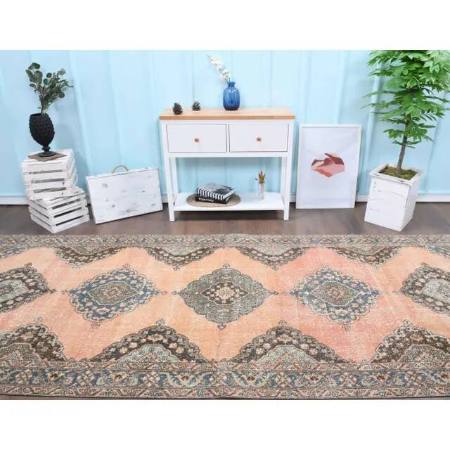 1960s Turkish hand-knotted runner rug 145x385
