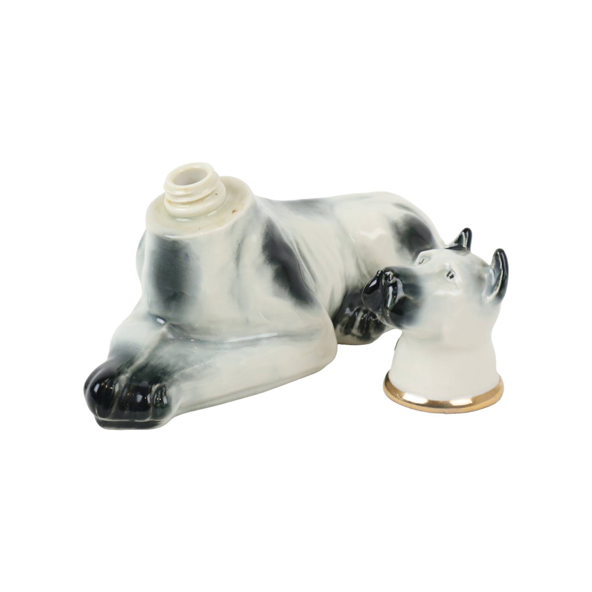 Beautiful Vintage Danish Dog Carafe James Beam Distilling Porcelain 1976