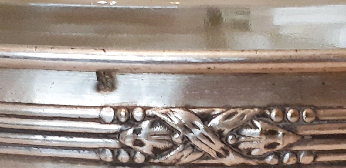 Silver metal aperitif serving dish