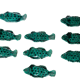9 porte-couteaux en faïence verte en forme de poisson