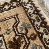 Vintage Persian oriental wool rug