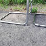 Bar stool