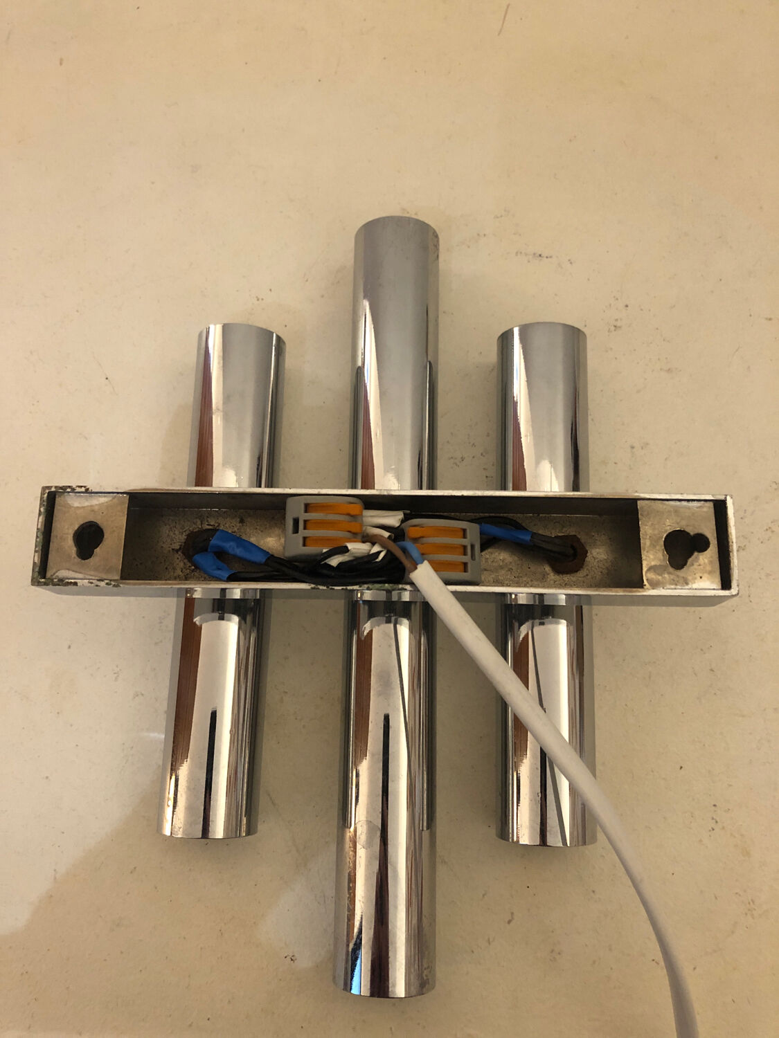 Vintage chrome wall lamp, 1970