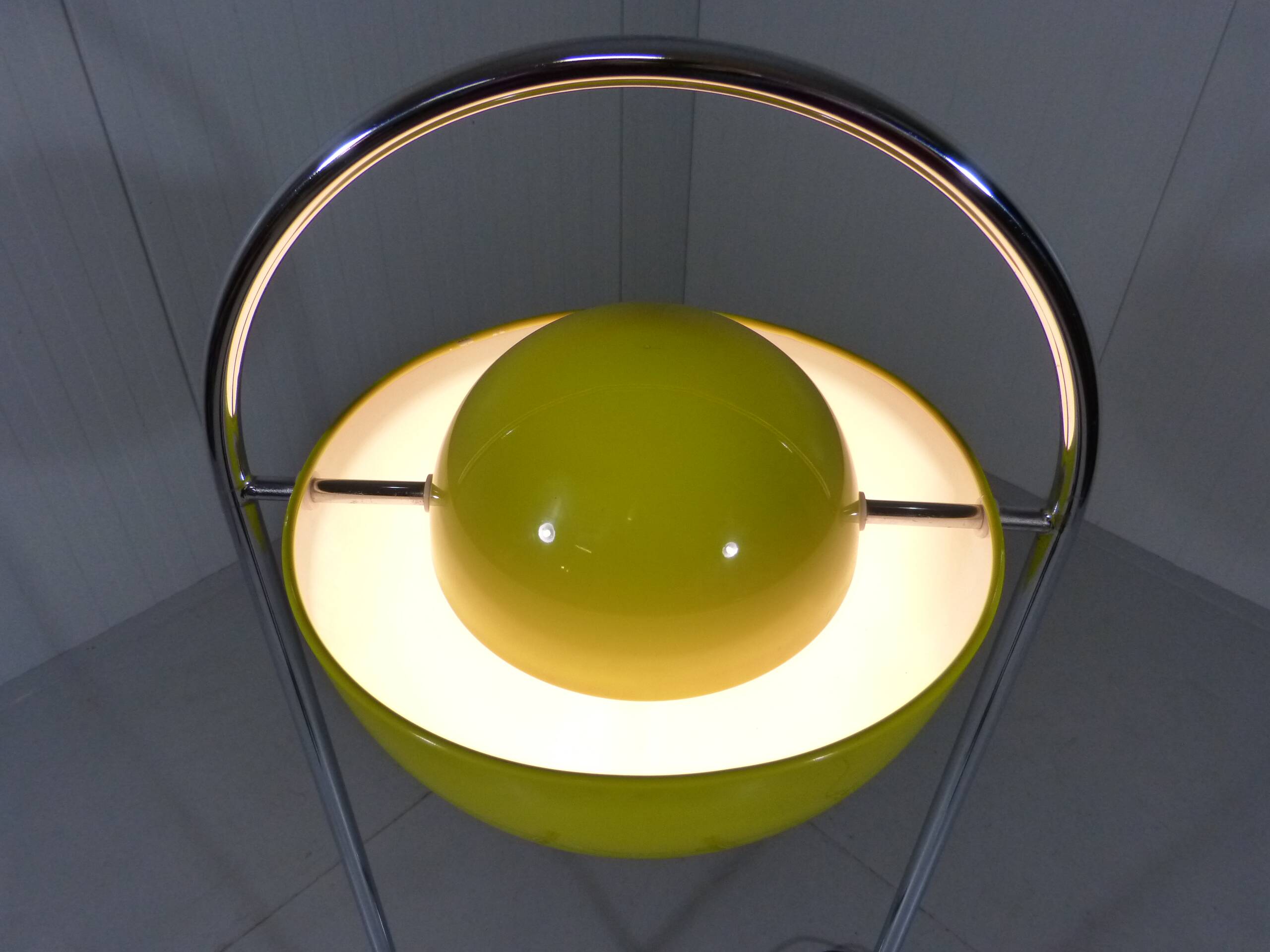 Cosack yellow flowerpot floor lamp 1960-70’s