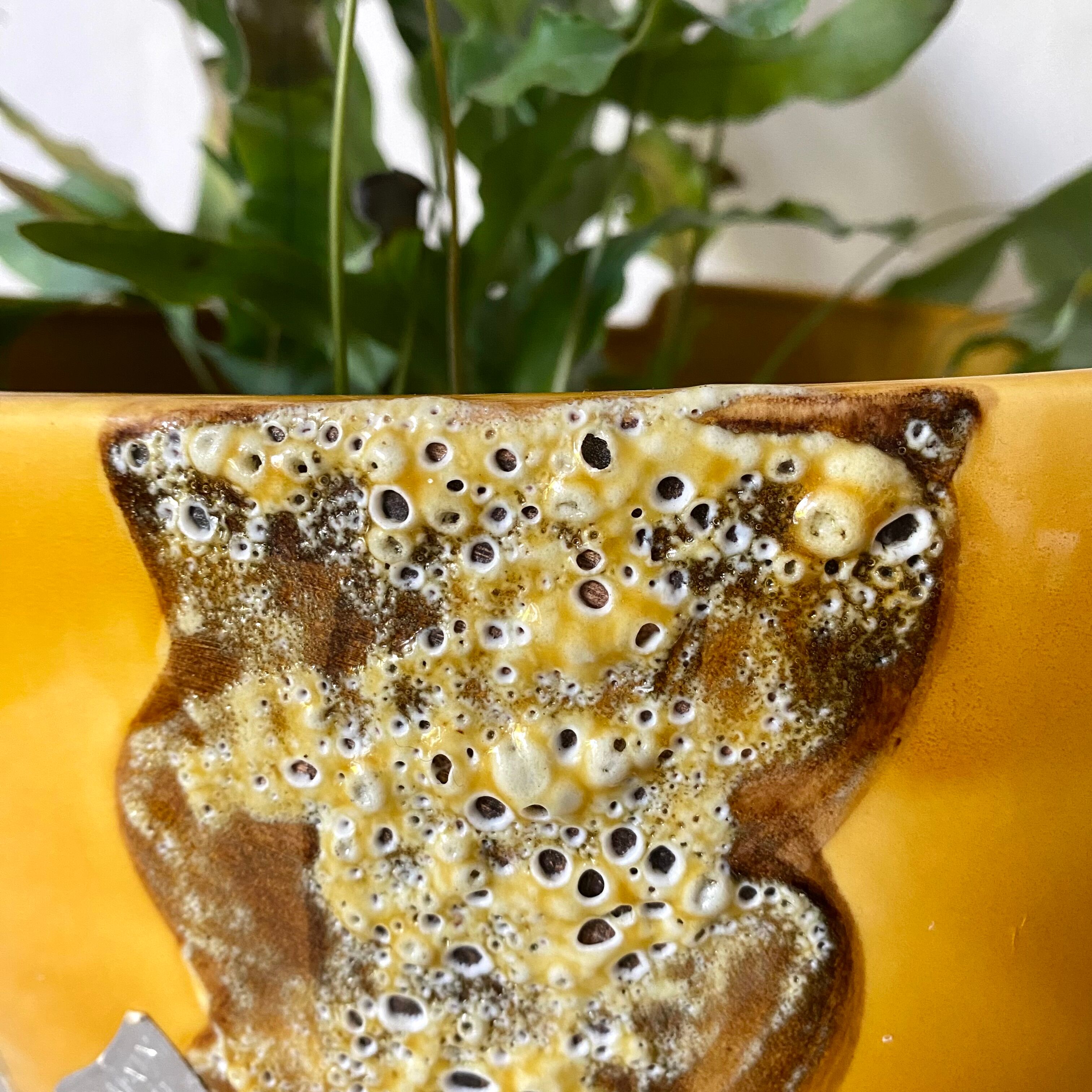 Vintage ceramic pot cover Big fire