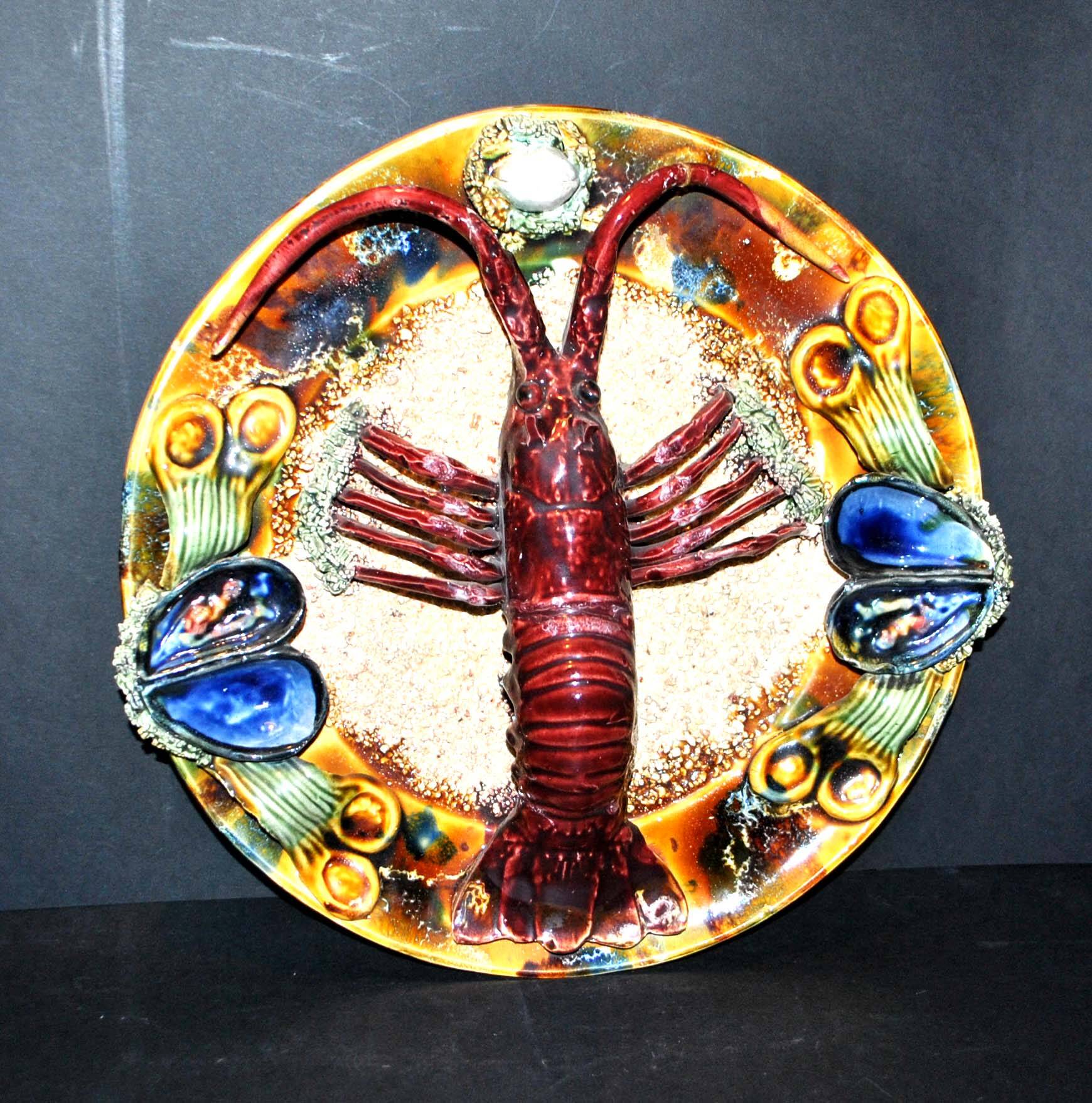 Caldas assiette kitsch vintage en céramique trompe-l'oeil homard et coquillages portugal
