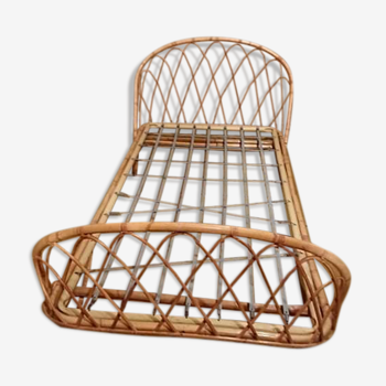 Vintage rattan basket beds