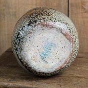 Saltstone vase, Plomelin