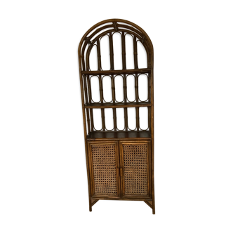 Rattan door with cannese doors
