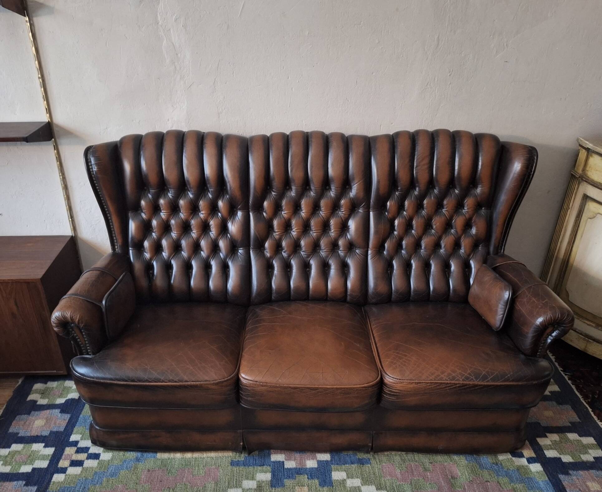 Chesterfield 3-seater chestnut coloured leather sofa