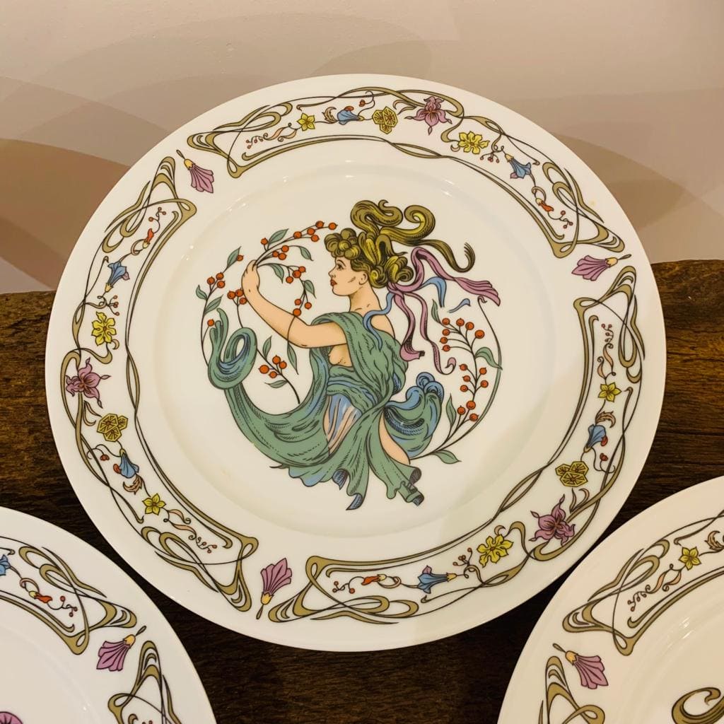 6 Limoges plates