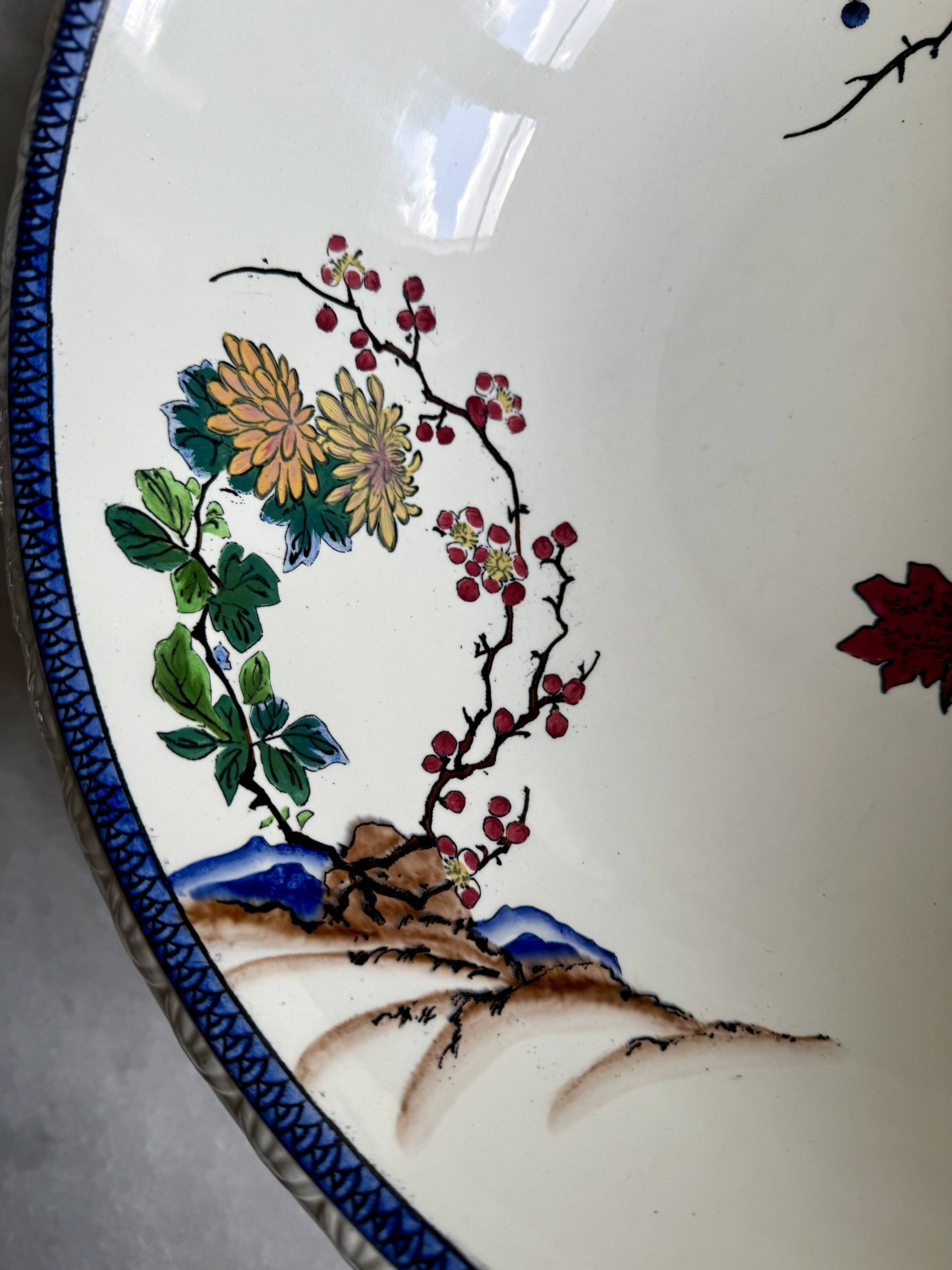 Felix Bracquemond for Creil & Montereau large bowl, fruit basket
