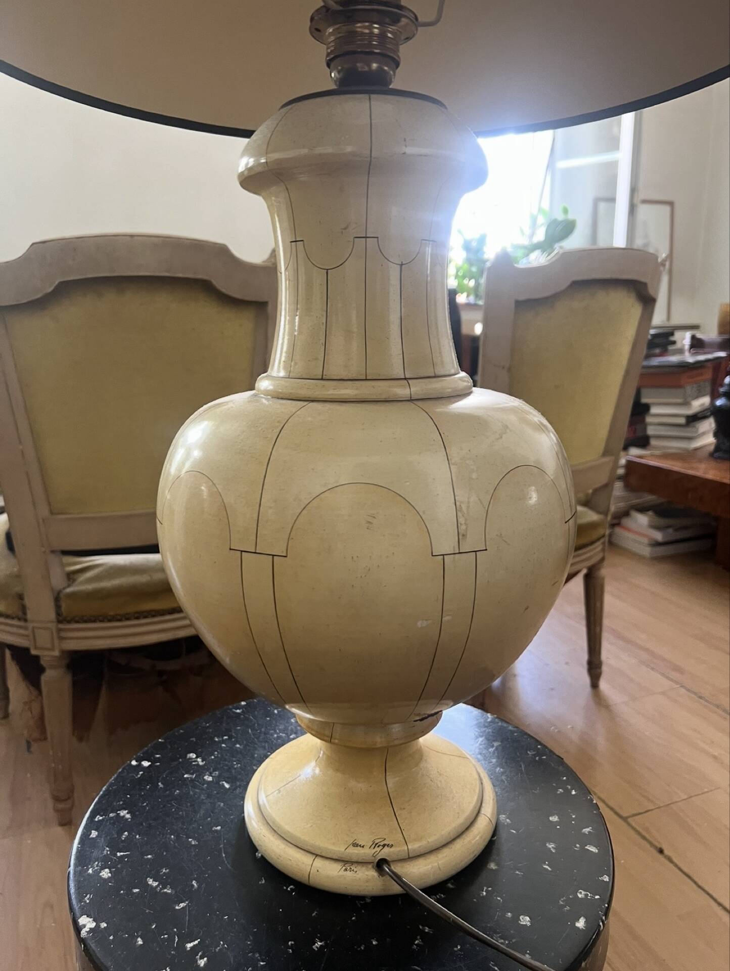 Lamp Jean Roger - Paris 1981 - ivory ceramic - signed