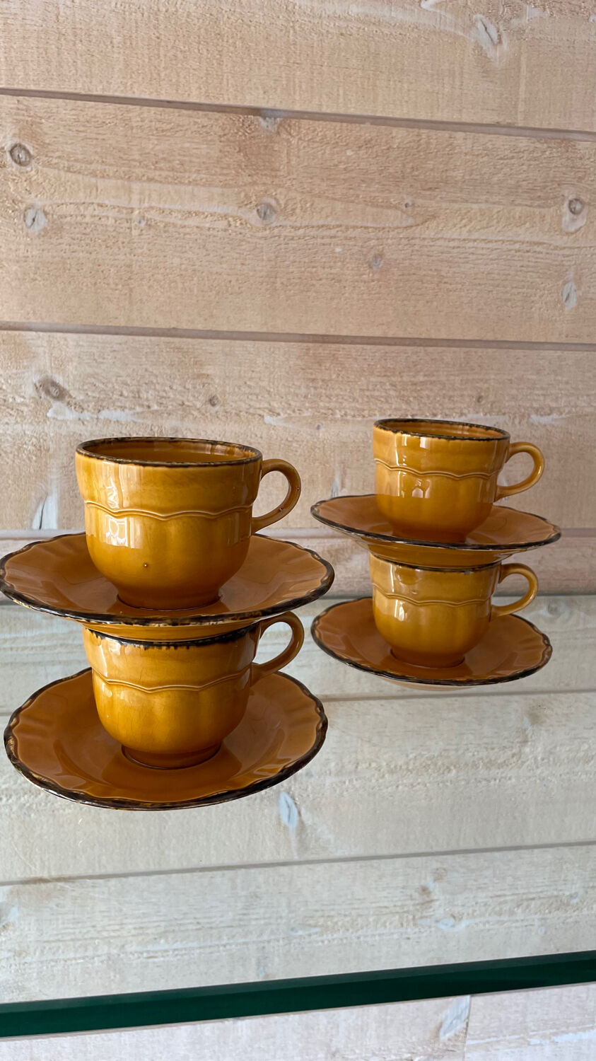 Pagnossin mustard yellow coffee cup