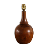 Pied de lampe en bois tourné signé