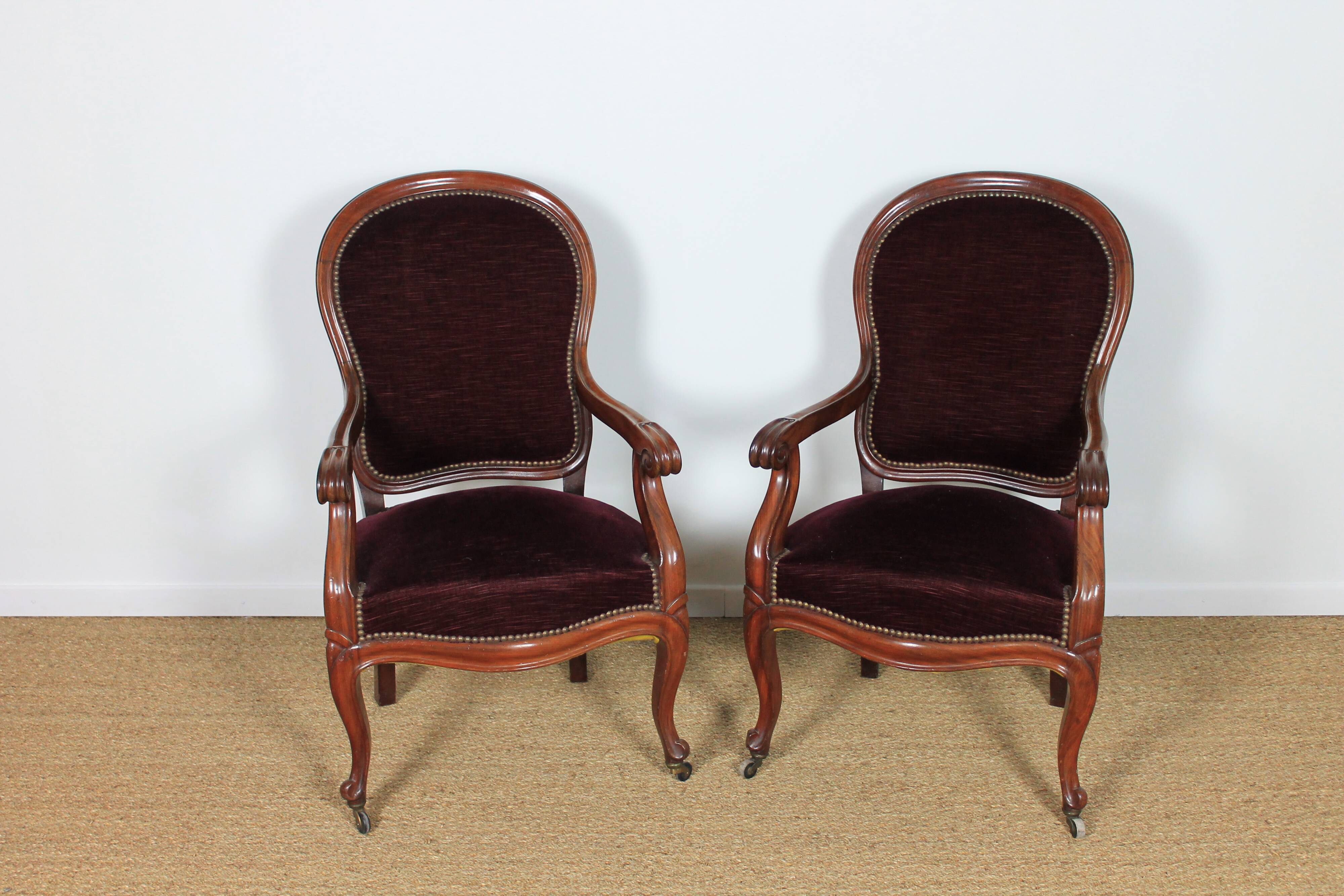 Pair of convertible chairs