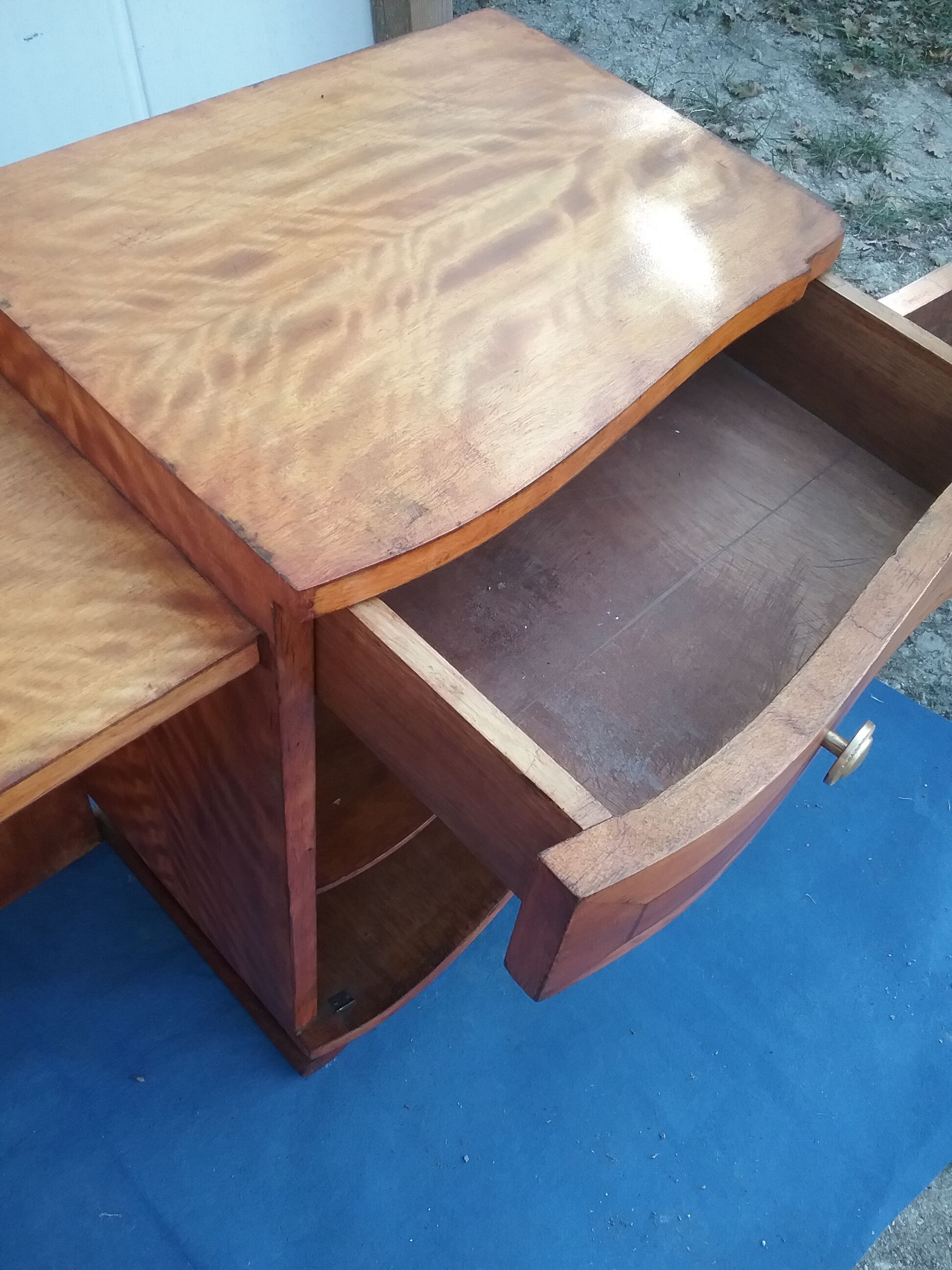 Art Deco dressing table
