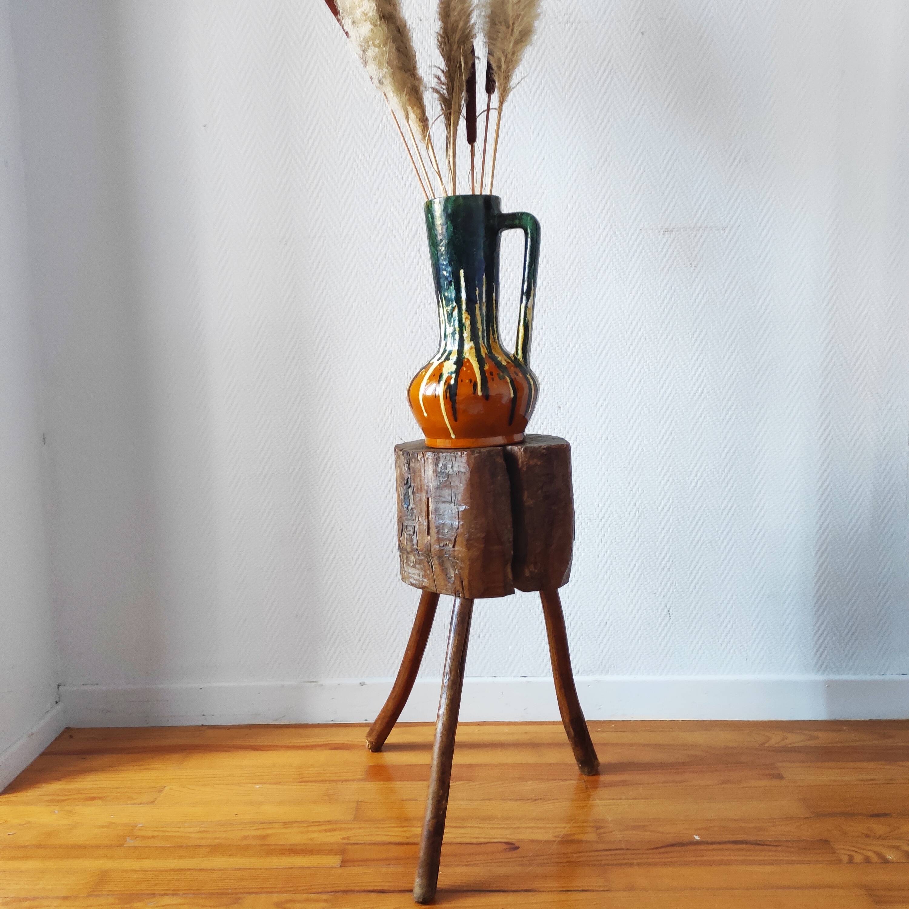 Brutalist popular art stool from Savoy, 1960.