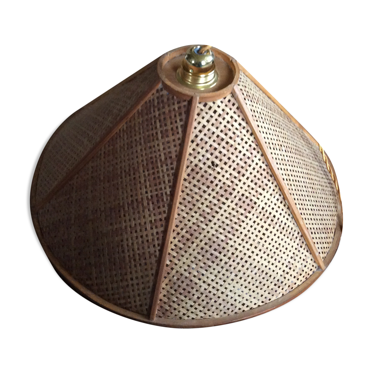 Rattan suspension