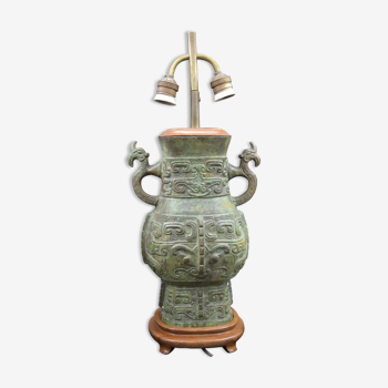 Vase hu rituel chine forme balustre bronze style archaïque monté en lampe - chine