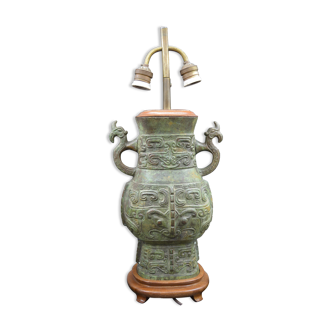 Vase hu ritual china form baluster bronze archaic style mounted in lamp - china