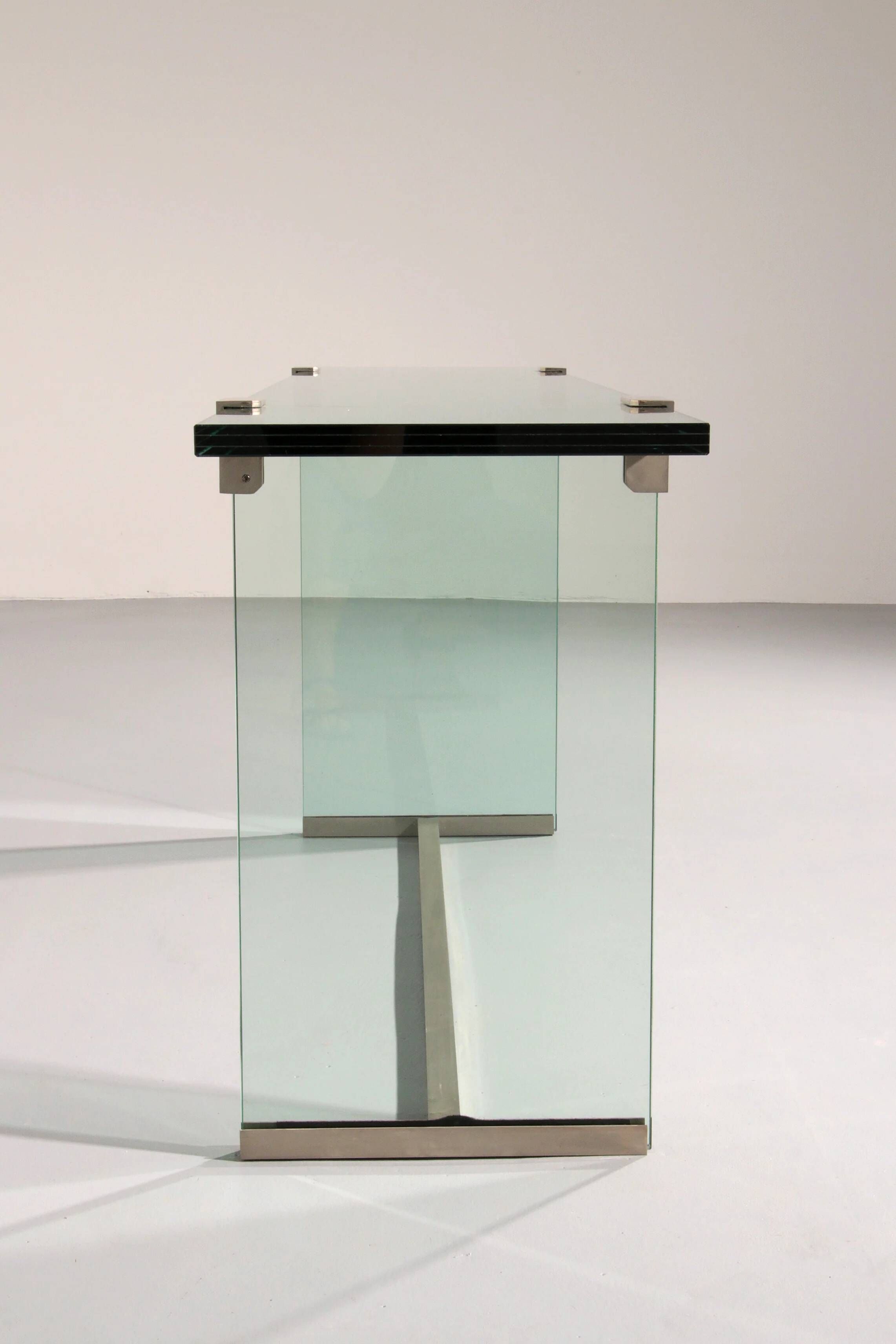 Table d'appoint Modèle T30 par Peter Ghyczy - design des années 1970 (2 mètres de long)