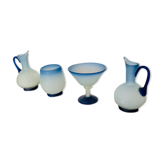 Set of 4 blue glass paste dinnerware