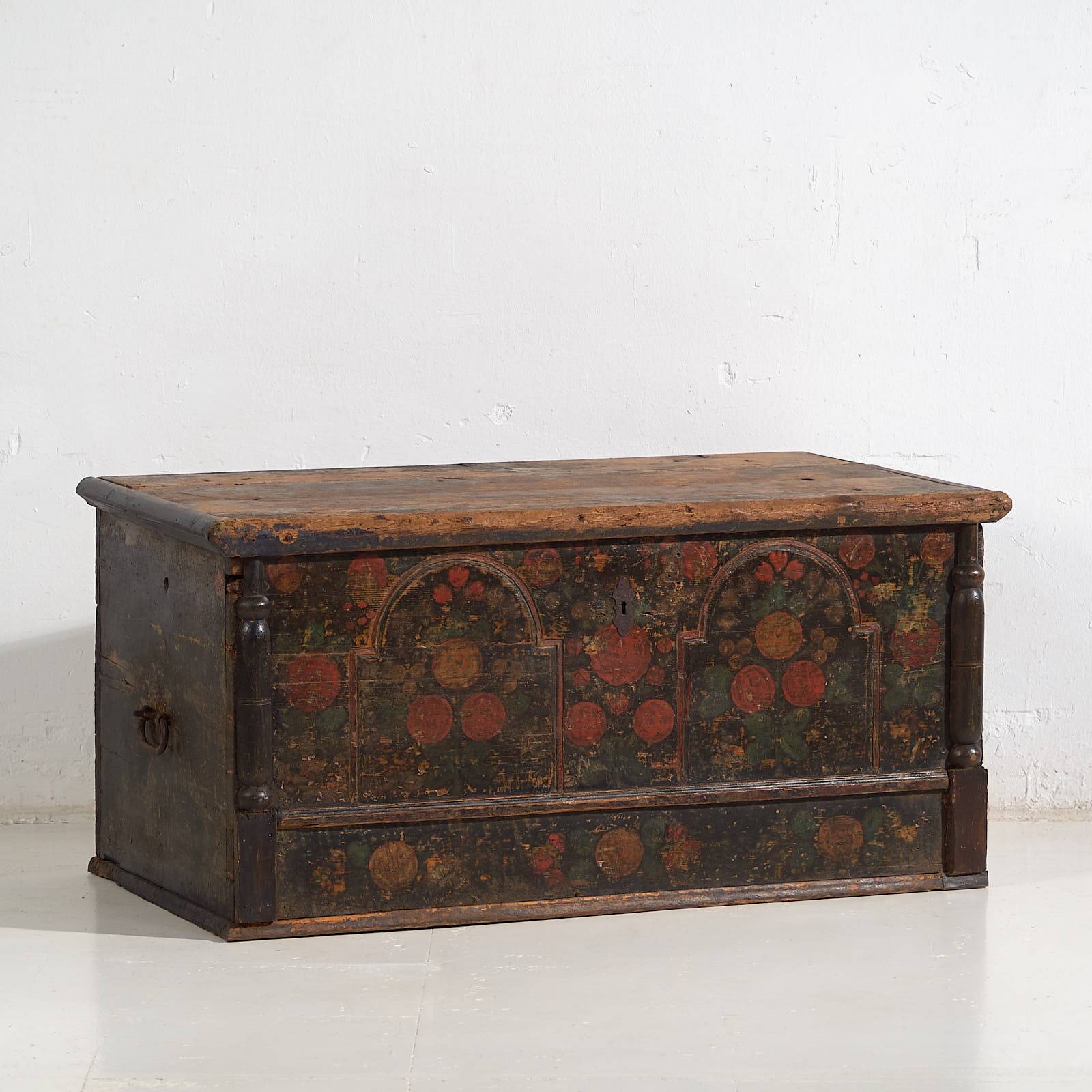 Antique folk art style trunk (1838) #46