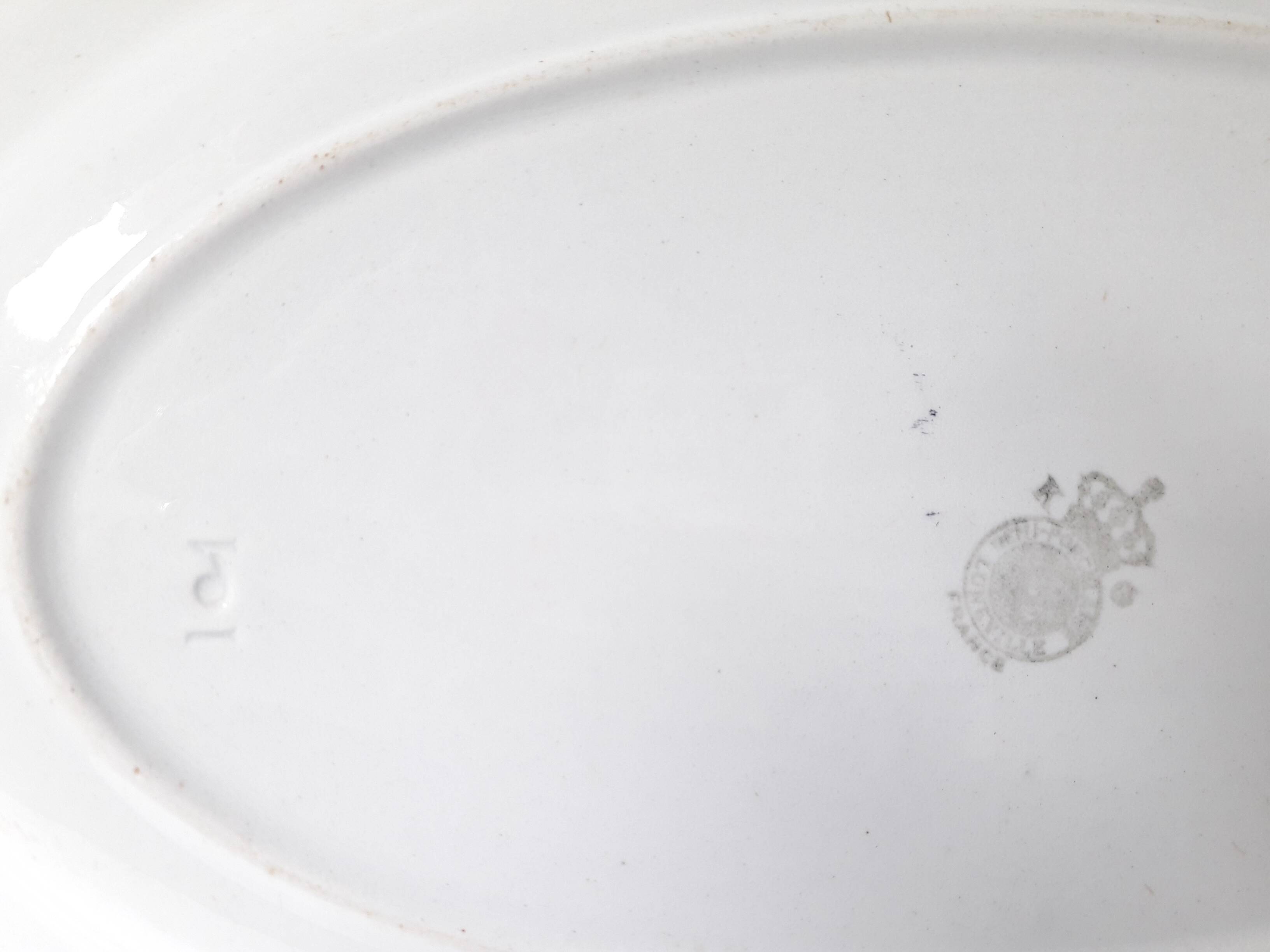 Oval Luneville porcelain dish (32.5x22.5cm) A1