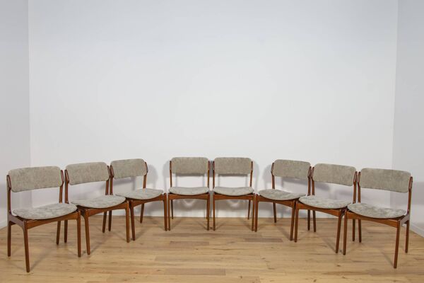 Chaises de salle à manger Mid-Century modèle 49 en teck par Erik Buch pour Odense Machine Gunning, années 1960, lot de 8
