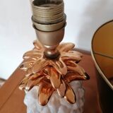 Vintage white and gold ceramic pineapple lamp